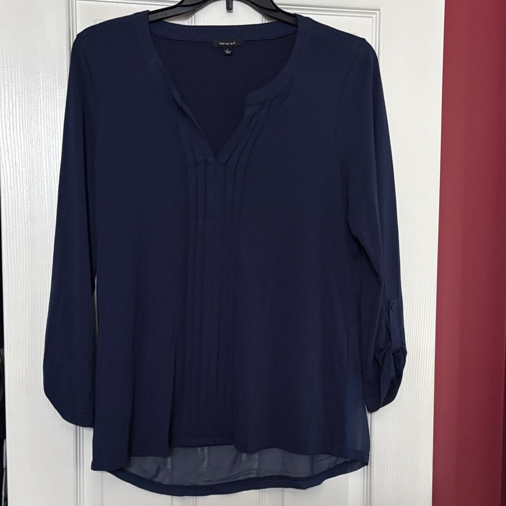 Verve Ami Deep Blue Pleated Blouse tab sleeves size large v neck